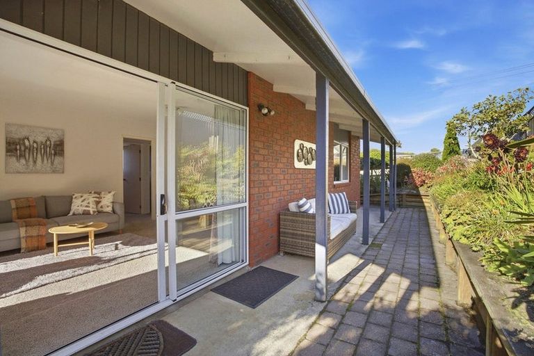 Photo of property in 72 Puketai Street, Andersons Bay, Dunedin, 9013