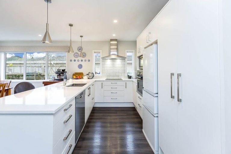 Photo of property in 15a Kiln Street, Silverstream, Upper Hutt, 5019