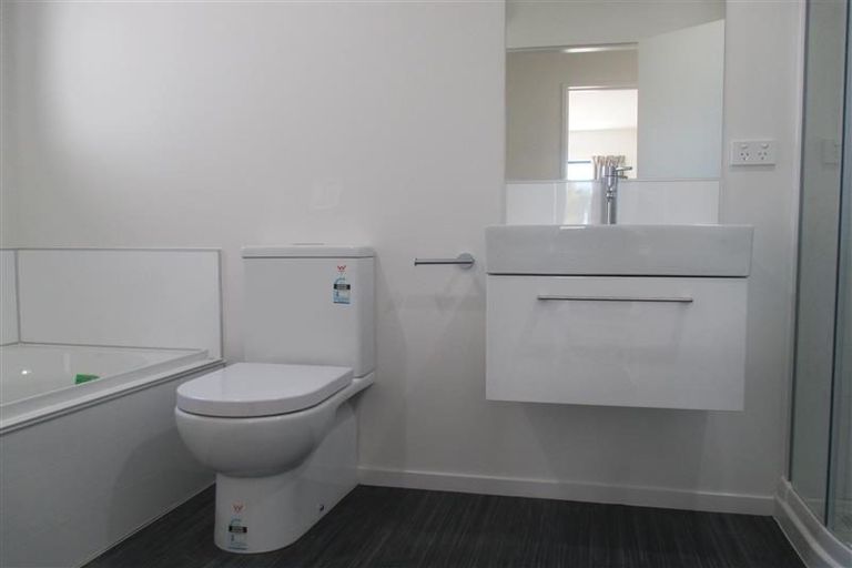 Photo of property in 2/87 Mandeville Street, Riccarton, Christchurch, 8011