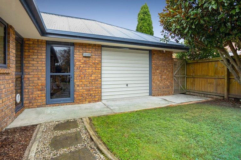 Photo of property in 22 Birchwood Close, Prebbleton, 7604