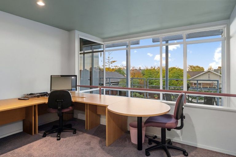 Photo of property in 74 Regency Crescent, Redwood, Christchurch, 8051