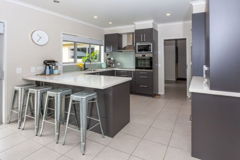 Photo of property in 32 Bennett Drive, Tairua, 3508