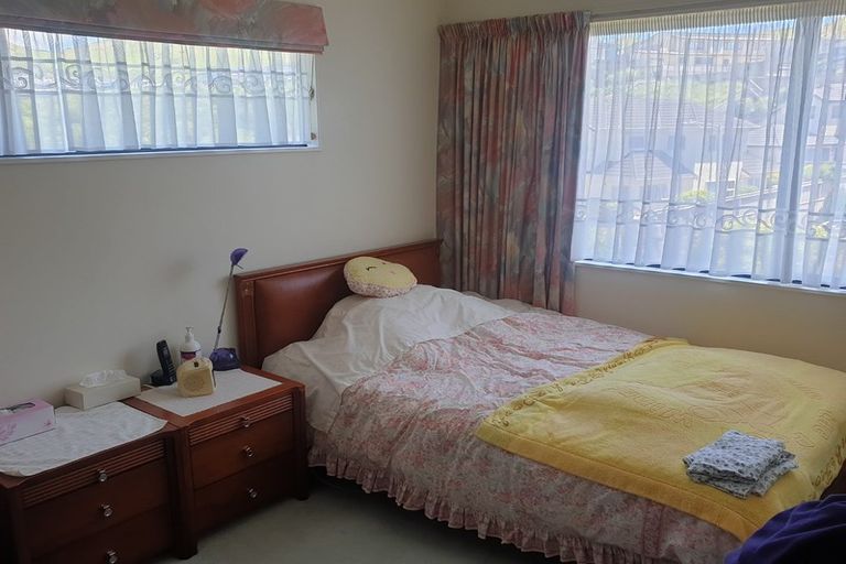 Photo of property in 104 Cortina Avenue, Johnsonville, Wellington, 6037