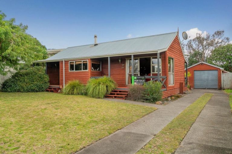 Photo of property in 16 Vista Paku, Pauanui, Hikuai, 3579