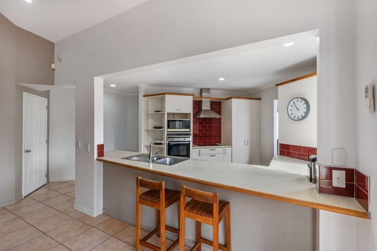 Photo of property in 18 Premila Drive, Pukekohe, 2120