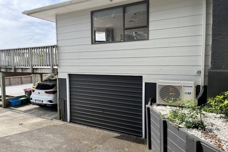 Photo of property in 3 Mount View Place, Spotswood, New Plymouth, 4310