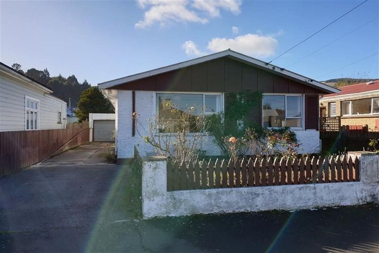 Photo of property in 6 Northumberland Street, North East Valley, Dunedin, 9010
