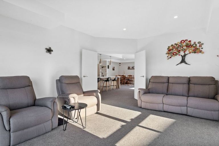 Photo of property in 27 Anderton Crescent, Mosgiel, 9024