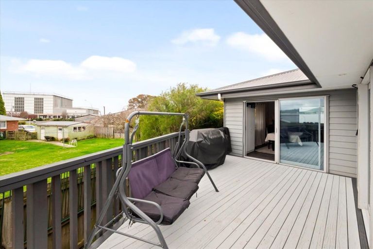 Photo of property in 9b Donovan Street, Te Puke, 3119