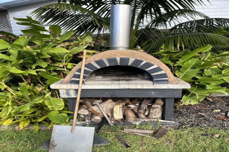 Photo of property in 8 Dey Street, Mangawhai Heads, Mangawhai, 0505