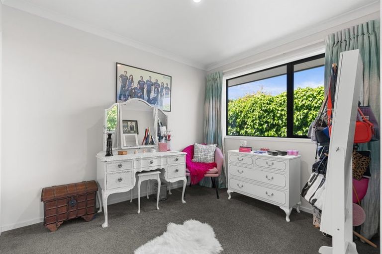Photo of property in 396 Bower Avenue, Parklands, Christchurch, 8083