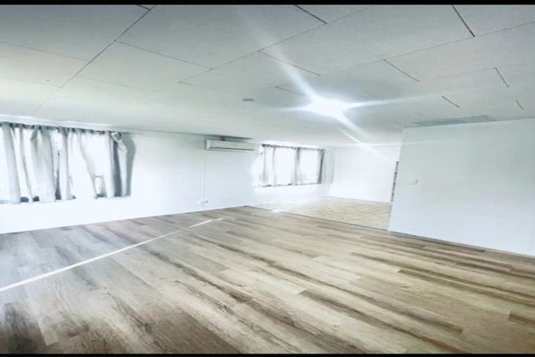 Photo of property in 34 Heathdale Crescent, Papakura, 2110