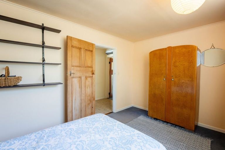 Photo of property in 72 Hinemoa Street, Birkenhead, Auckland, 0626