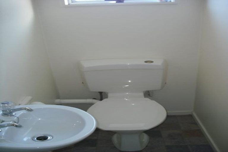 Photo of property in 110f2 Britomart Street, Berhampore, Wellington, 6023