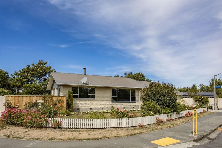 Photo of property in 1 Church Street, Amberley, 7410