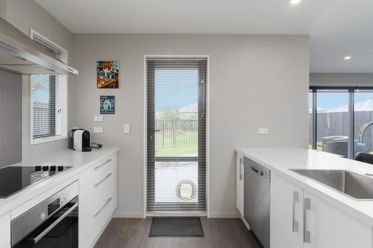 Photo of property in 5 Koreke Lane, Halswell, Christchurch, 8025