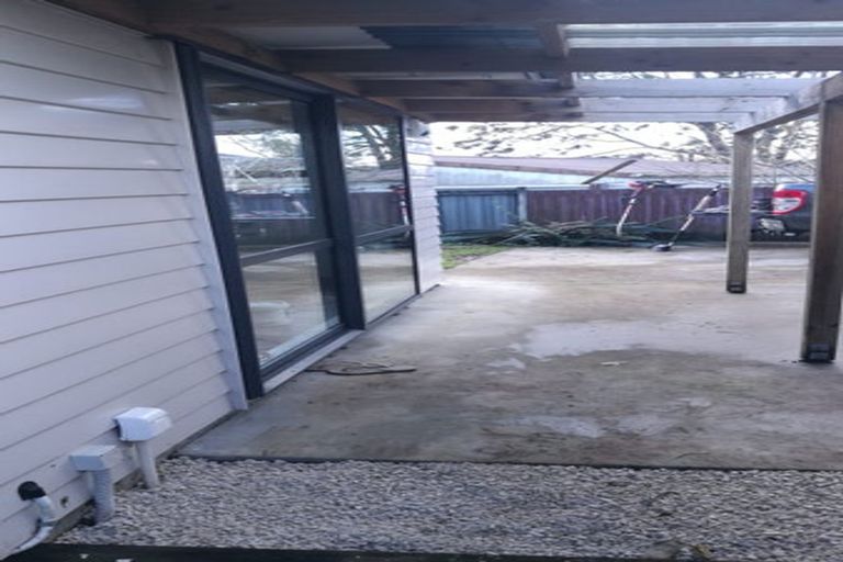 Photo of property in 42 Luanda Drive, Ranui, Auckland, 0612