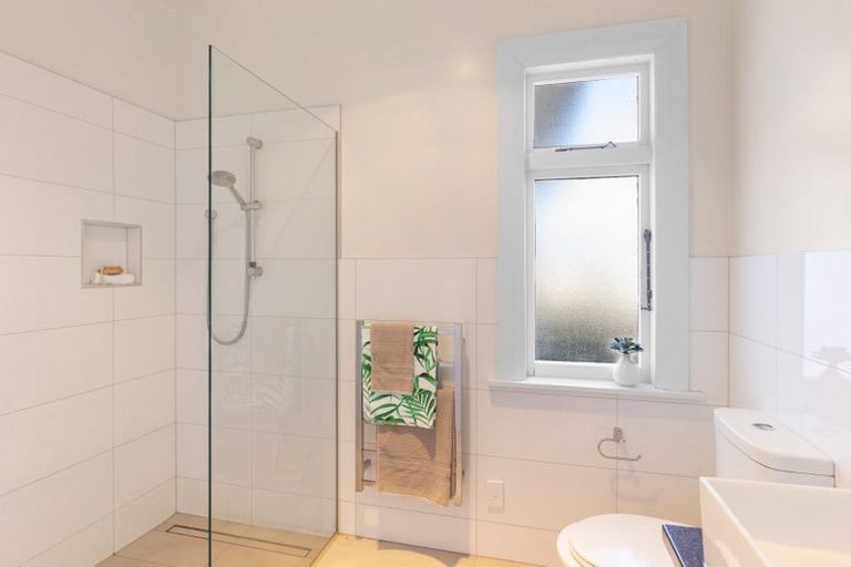 Photo of property in 36 Salisbury Street, Levin, 5510