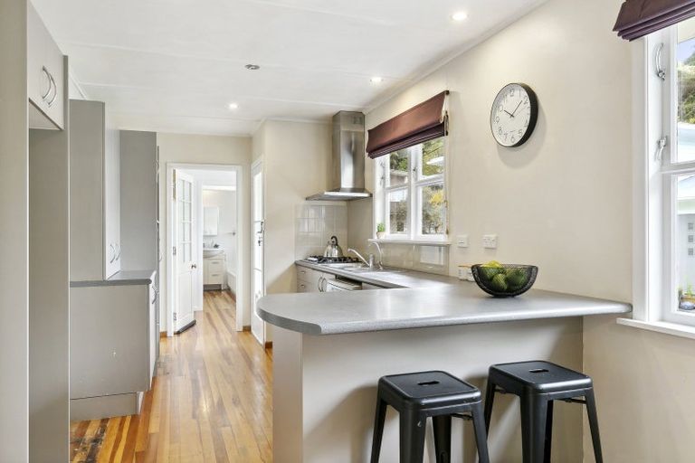 Photo of property in 79 South Karori Road, Karori, Wellington, 6012