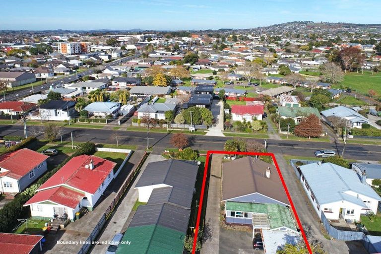 Photo of property in 15 Princes Street, Pukekohe, 2120