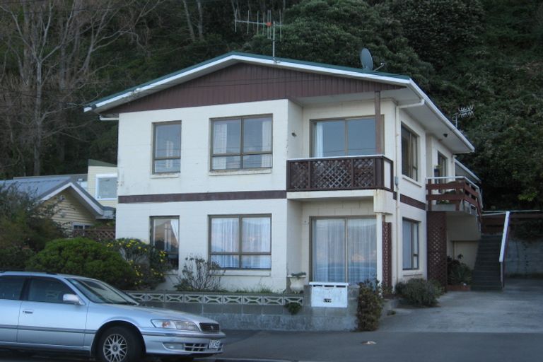 Photo of property in 3/179 Marine Parade, Seatoun, Wellington, 6022