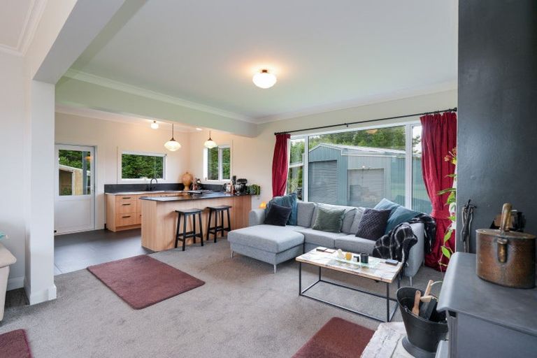 Photo of property in 193 Mason Road, Seaward Bush, Invercargill, 9871