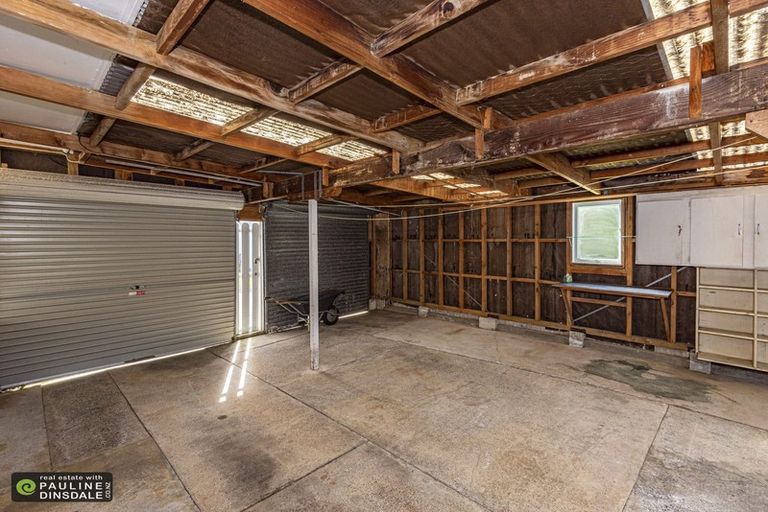 Photo of property in 5 Whangarei Heads Road, Onerahi, Whangarei, 0110