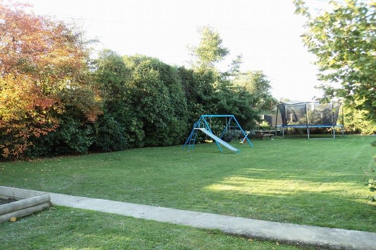 Photo of property in 8 Mortimer Street, Waimate, 7924