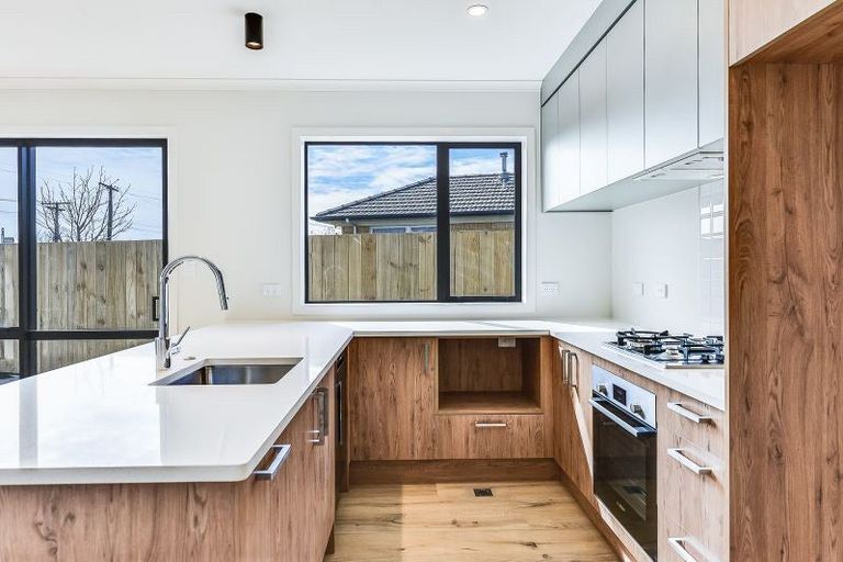 Photo of property in 27u3 Norman Street, Nawton, Hamilton, 3200