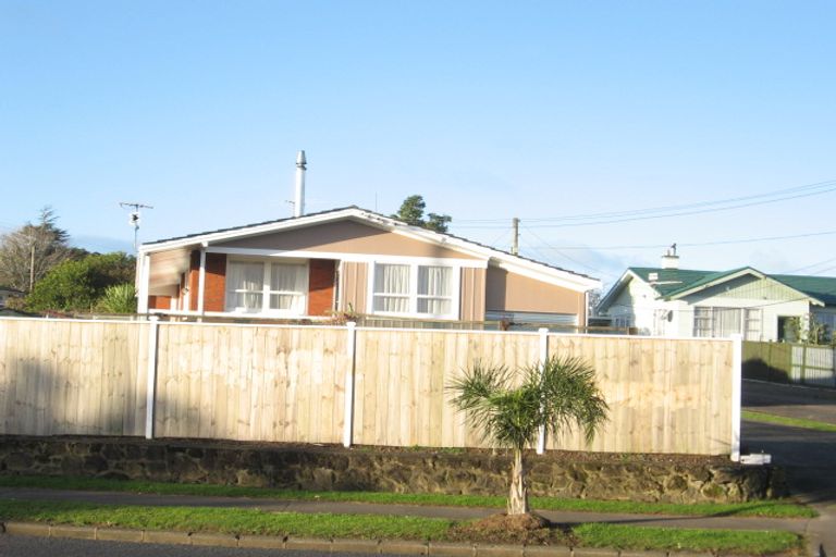 Photo of property in 3/78 Great South Road, Manurewa, Auckland, 2102