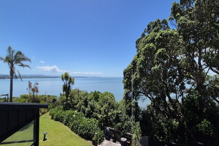 Photo of property in 147a Torkar Road, Clarks Beach, 2122