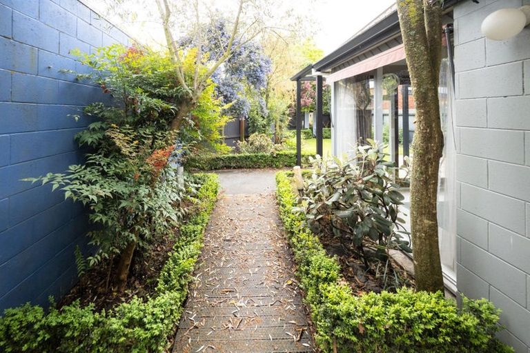 Photo of property in 32 Oak Grove, Ashburton, 7700