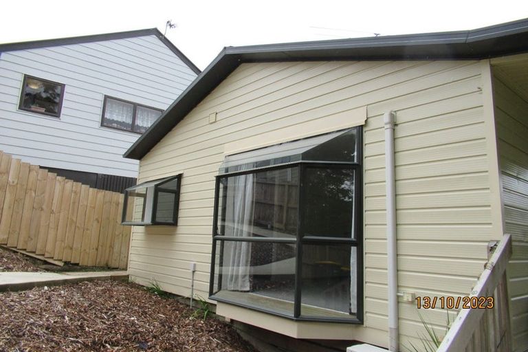 Photo of property in 15a Kellett Road, Ranui, Auckland, 0612