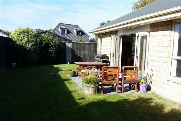 Photo of property in 14 Kohi Drive, Parklands, Christchurch, 8083