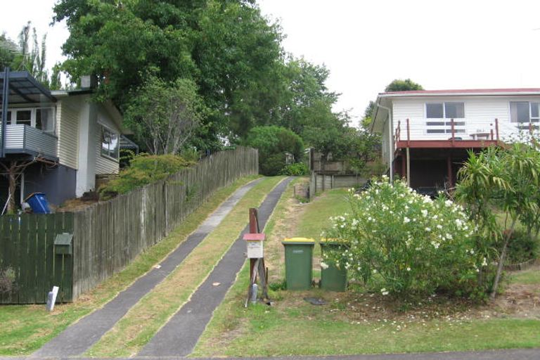 Photo of property in 20 Mcphail Street, Birkdale, Auckland, 0626