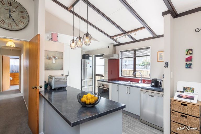 Photo of property in 25a Thornycroft Avenue, Epuni, Lower Hutt, 5011