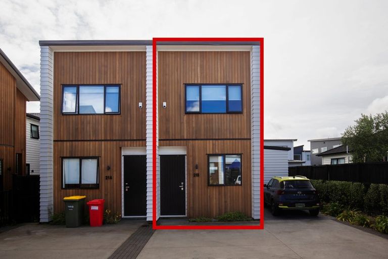Photo of property in 21b Lumbarda Drive, Kumeu, 0810