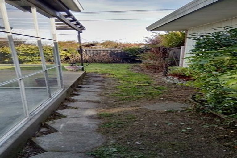Photo of property in 313 Westminster Street, Mairehau, Christchurch, 8013