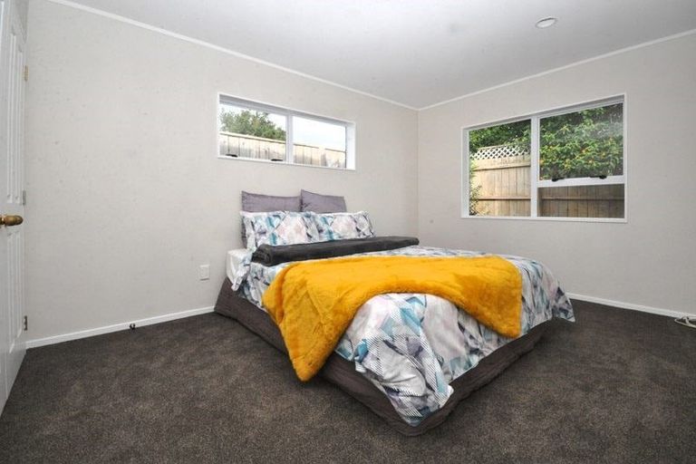 Photo of property in 2/45 Great South Road, Papakura, 2110
