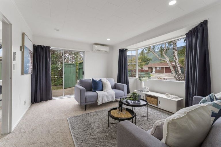 Photo of property in 2b David Street, Waikanae, 5036