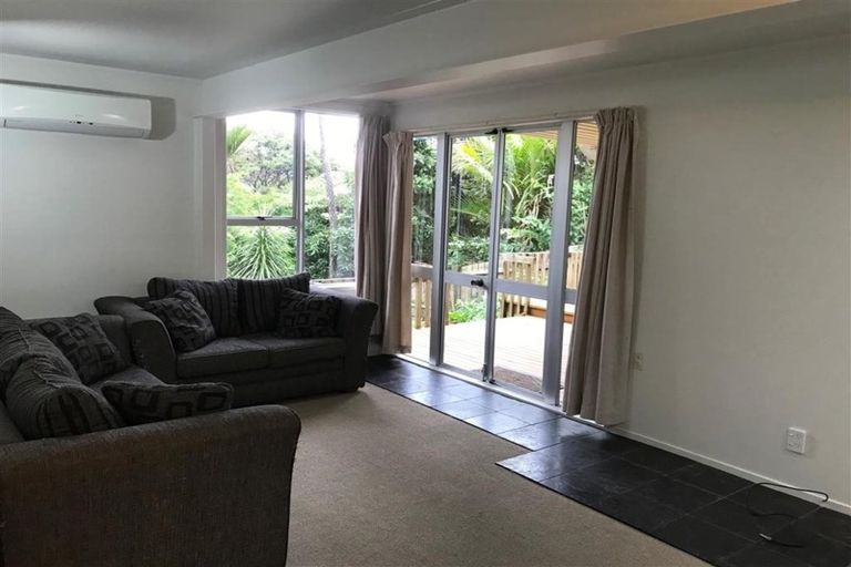 Photo of property in 53 Tainui Road, Titirangi, Auckland, 0604