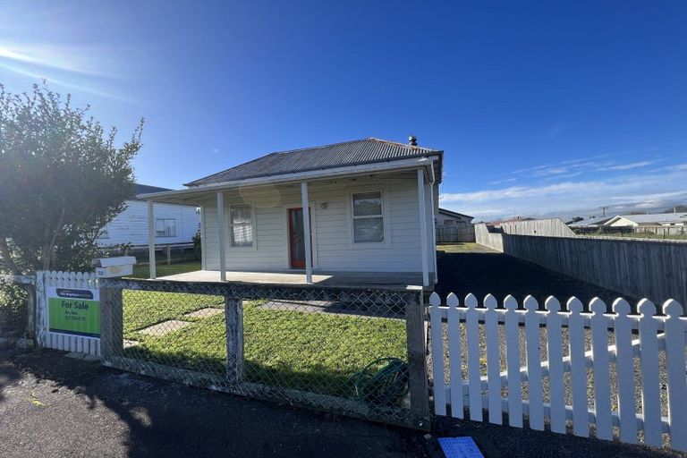 Photo of property in 19 London Street, Dannevirke, 4930