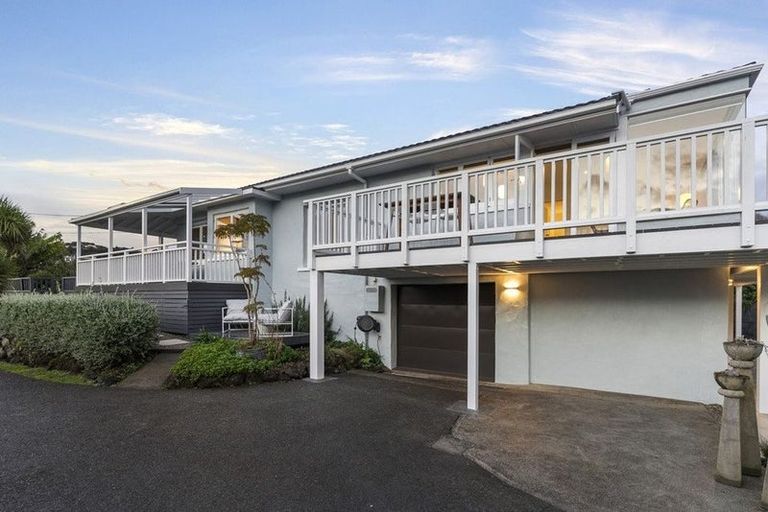 Photo of property in 120 Island Bay Road, Beach Haven, Auckland, 0626