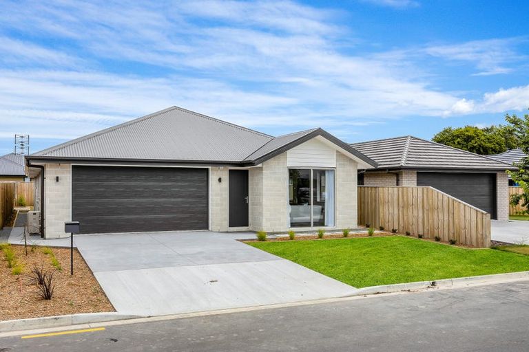 Photo of property in 36 Quinn Crescent, Woodend, 7610