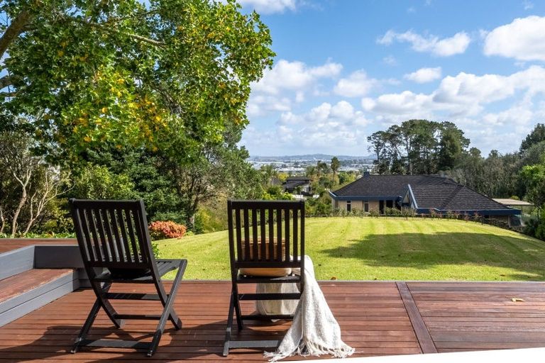 Photo of property in 238 Point View Drive, East Tamaki Heights, Auckland, 2016