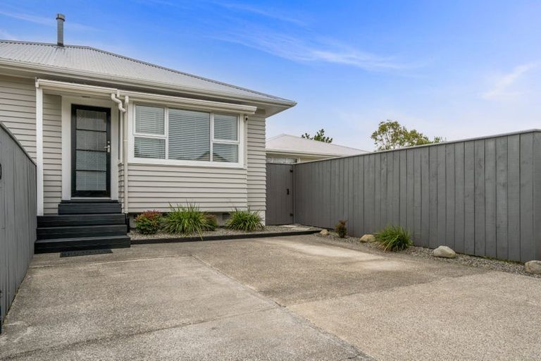 Photo of property in 86 Bracken Road, Paparangi, Wellington, 6037