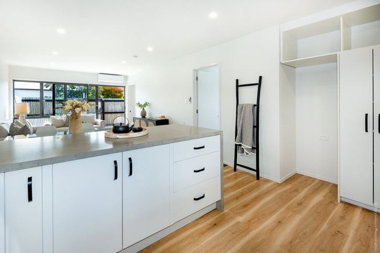 Photo of property in 71b/4 Main Road, Redcliffs, Christchurch, 8081
