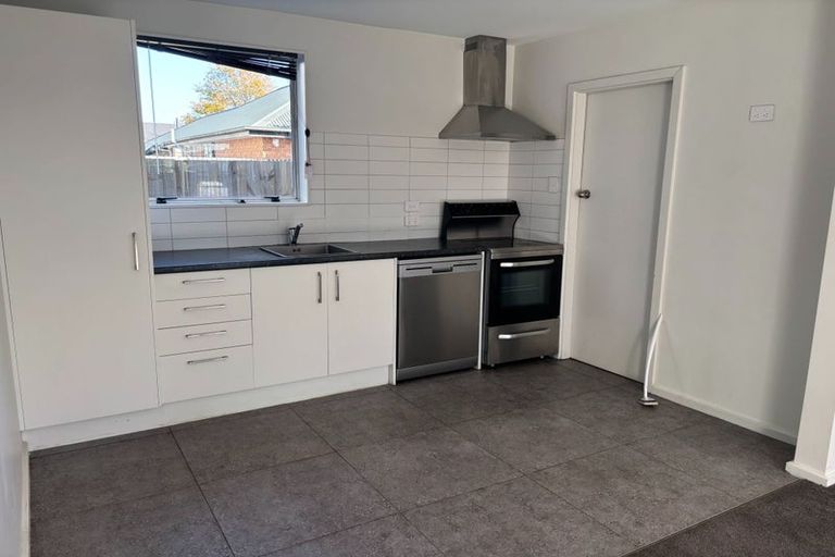 Photo of property in 2/25 Cumberland Street, Richmond, Christchurch, 8013