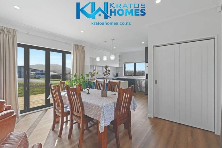 Photo of property in 2 Ulcoats Lane, Pokeno, 2402