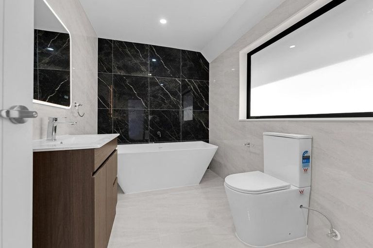 Photo of property in 7c Surrey Street, Manurewa, Auckland, 2102